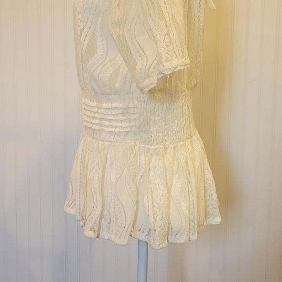 Coco and Jamison size lg beige laced peplum top. Never worn. - Picture 10 of 11
